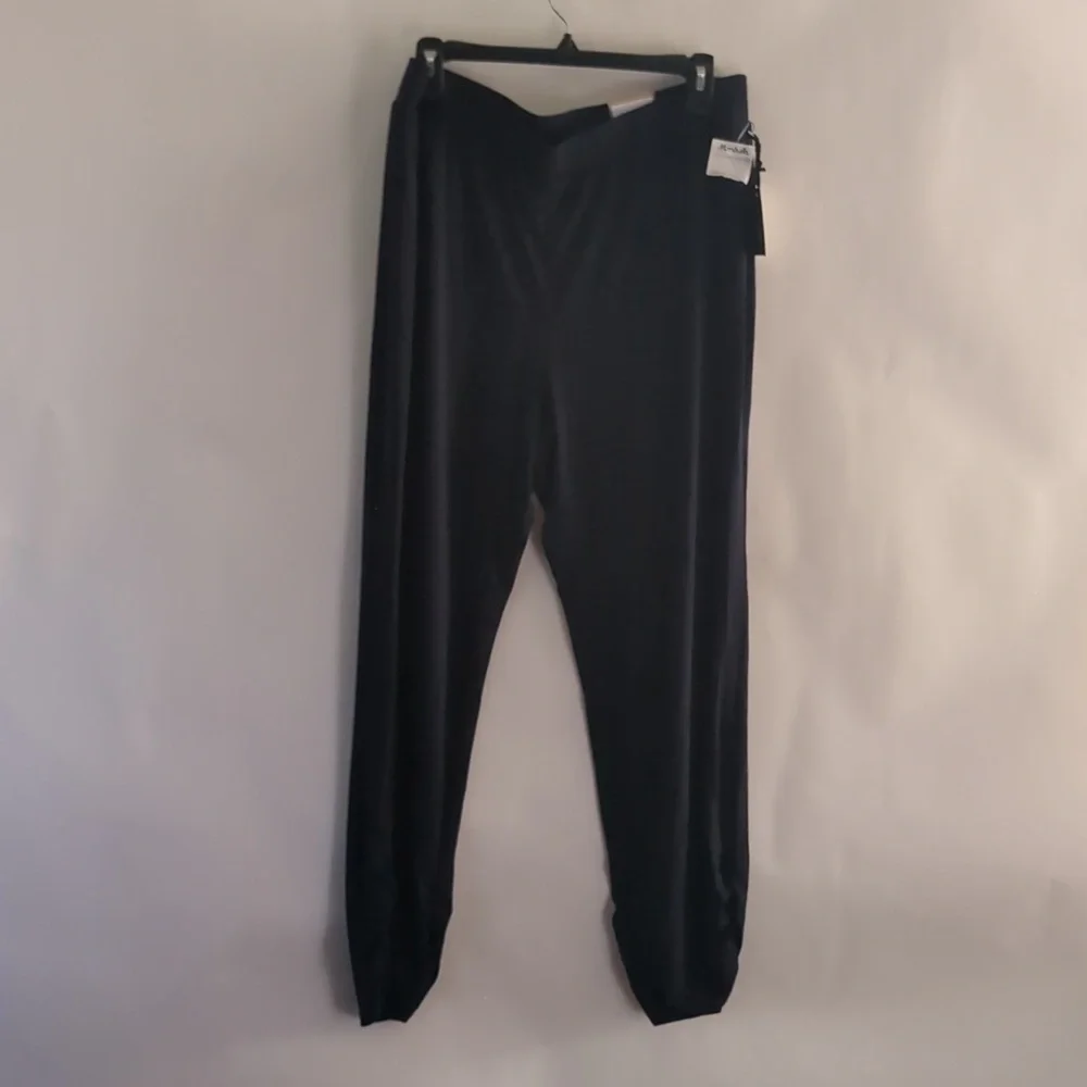 Chicos Navy Soft Knit Pants Size 2 (Large) New With Tags